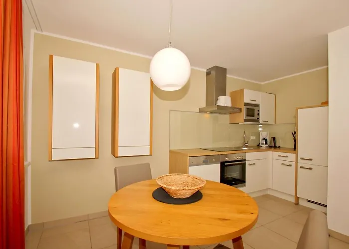 Apartamento Strandnahe Mit Terrasse, Gratis Nutzung Vom Ahoi Erlebnisbad Und Sauna In Sellin - Rex Rugia 29-4